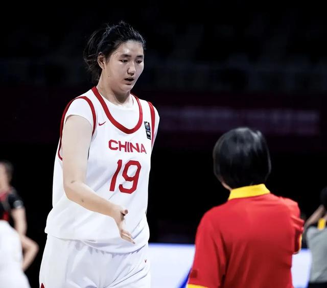 包含B体育官网：WCBA联赛的未来之星：谁将成为中国女篮的领军人物？的词条